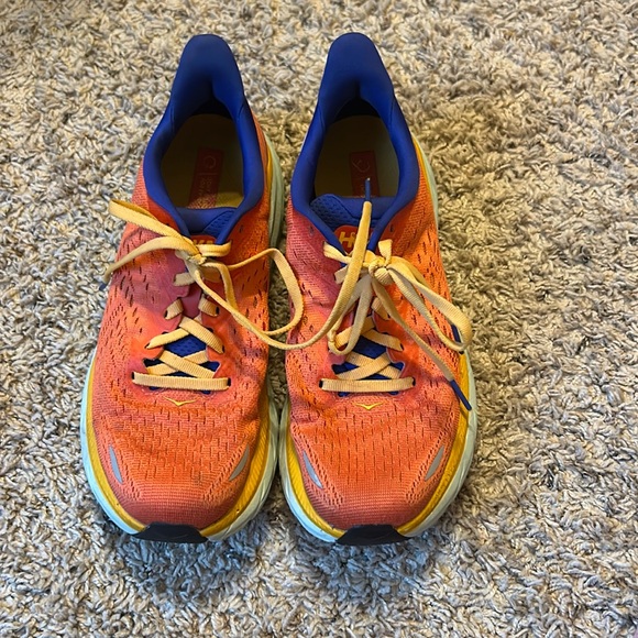 Hoka Clifton 8 - Picture 1 of 2